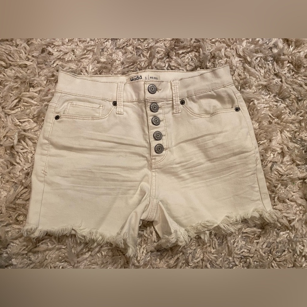 White Mudd Denim Shorts High-Rise Size 3